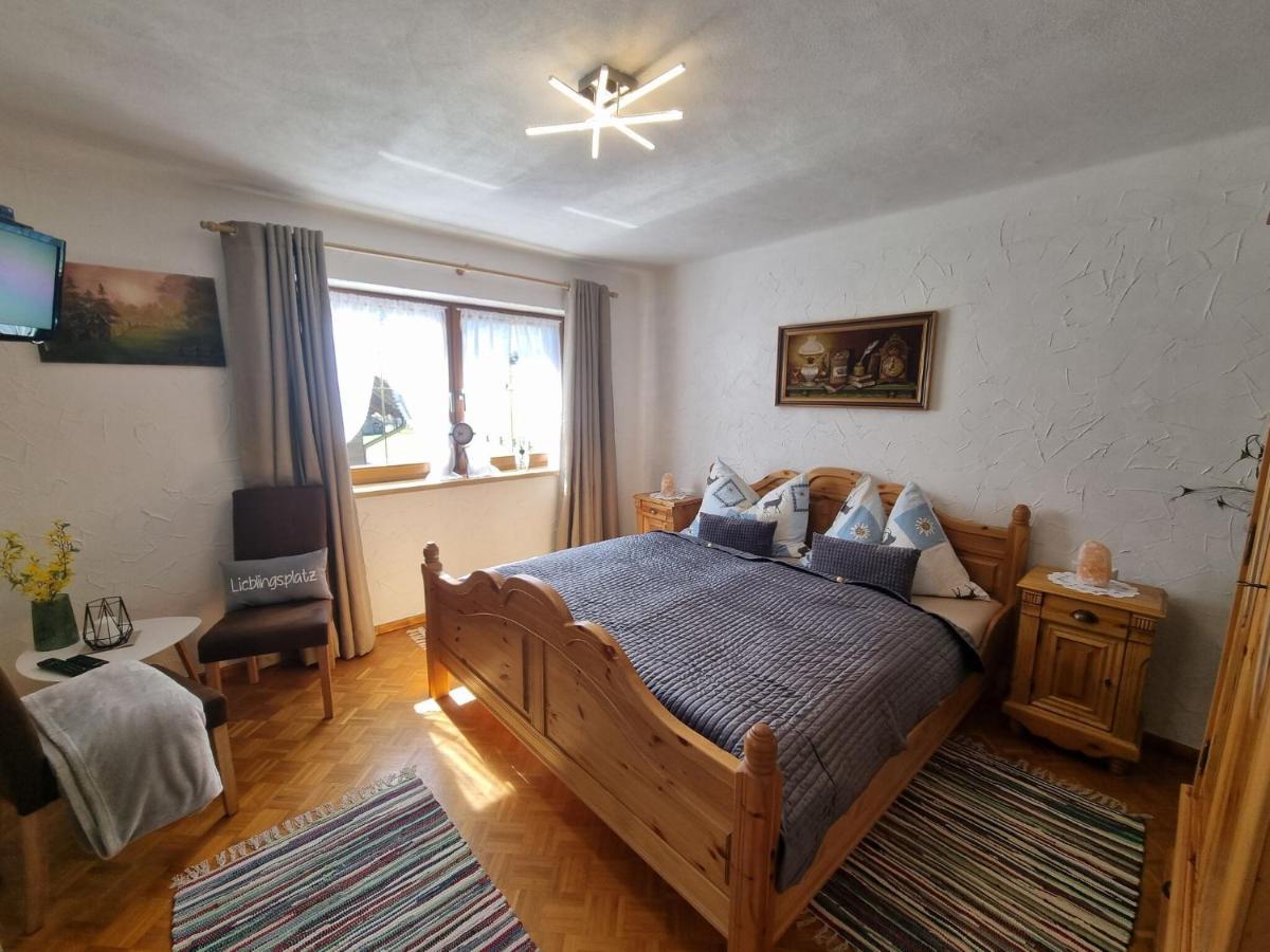 Large Detached Holiday Home In Muhr Eksteriør bilde